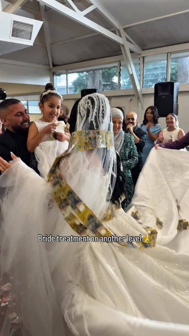 Post 7 by Wedding Formal Dresses Melbourne on Instagram (video)