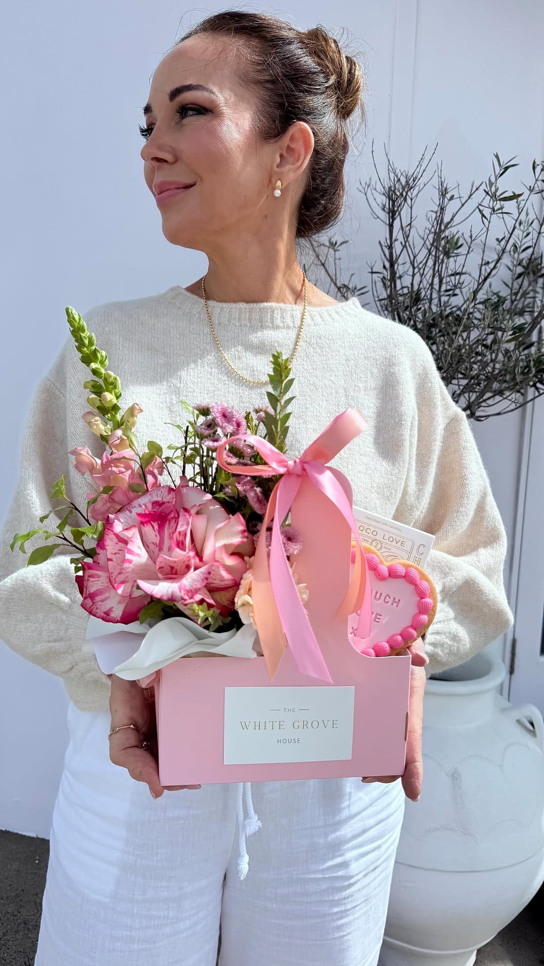 Post 5 by Brisbane Florist🤍 on Instagram (video)