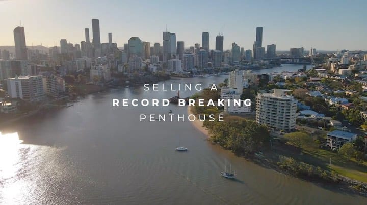 Post 10 by Simon Caulfield on Instagram (video)