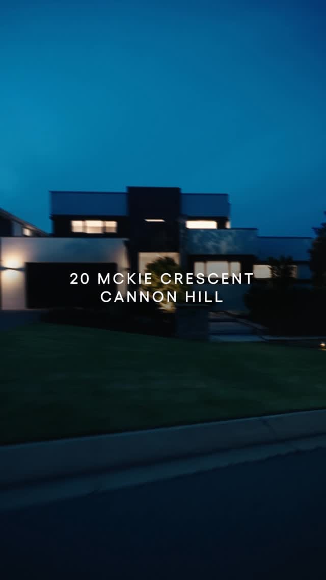 Post 5 by Simon Caulfield on Instagram (video)