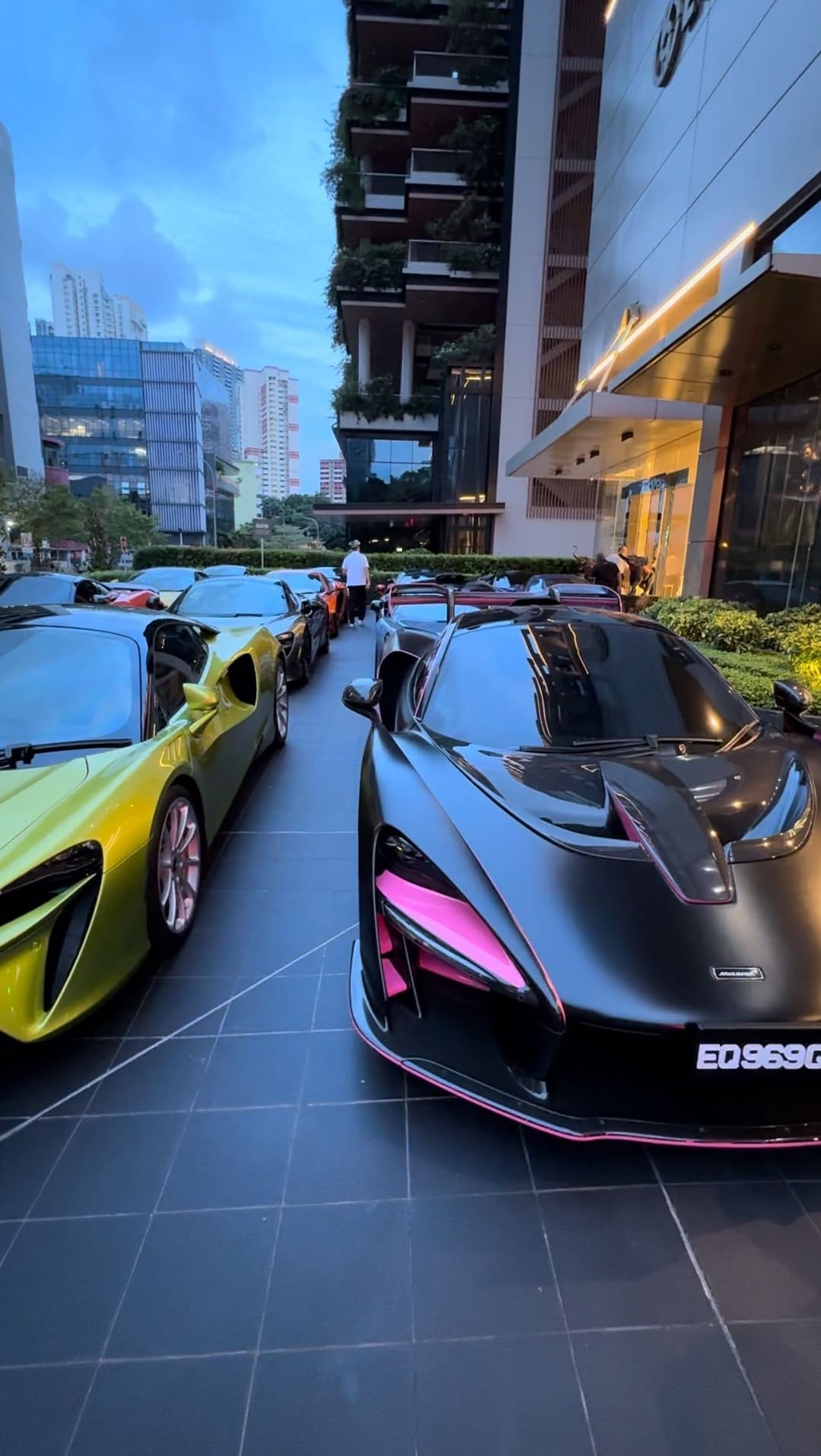 Post 5 by Jerrold Quek on Instagram (video)