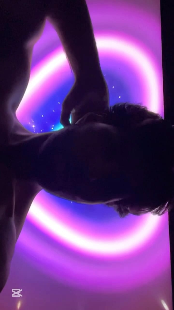 Post 6 by Hamza on Instagram (video)