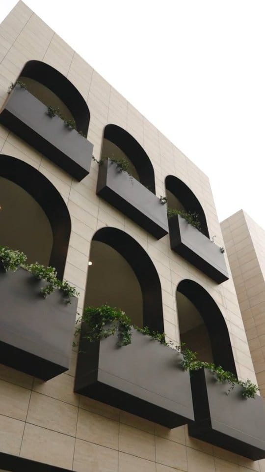 Post 8 by RT Edgar | Luxury Real Estate | Melbourne & Victoria on Instagram (video)