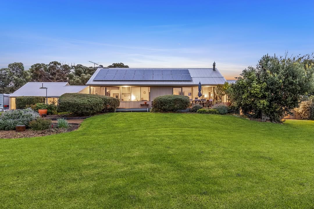 Post 1 by RT Edgar | Luxury Real Estate | Melbourne & Victoria on Instagram (carousel)