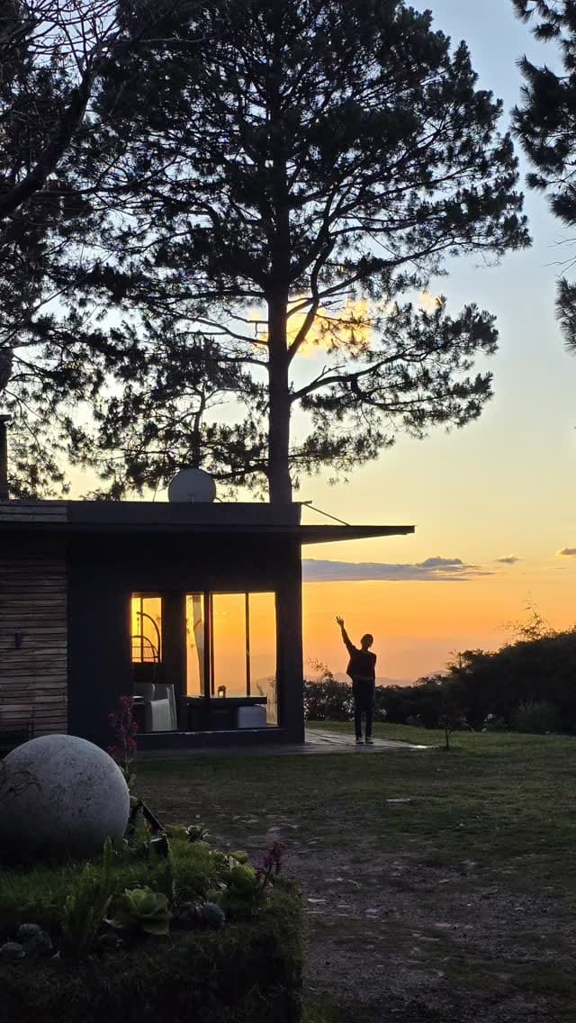 Post 5 by VillaMontana on Instagram (video)
