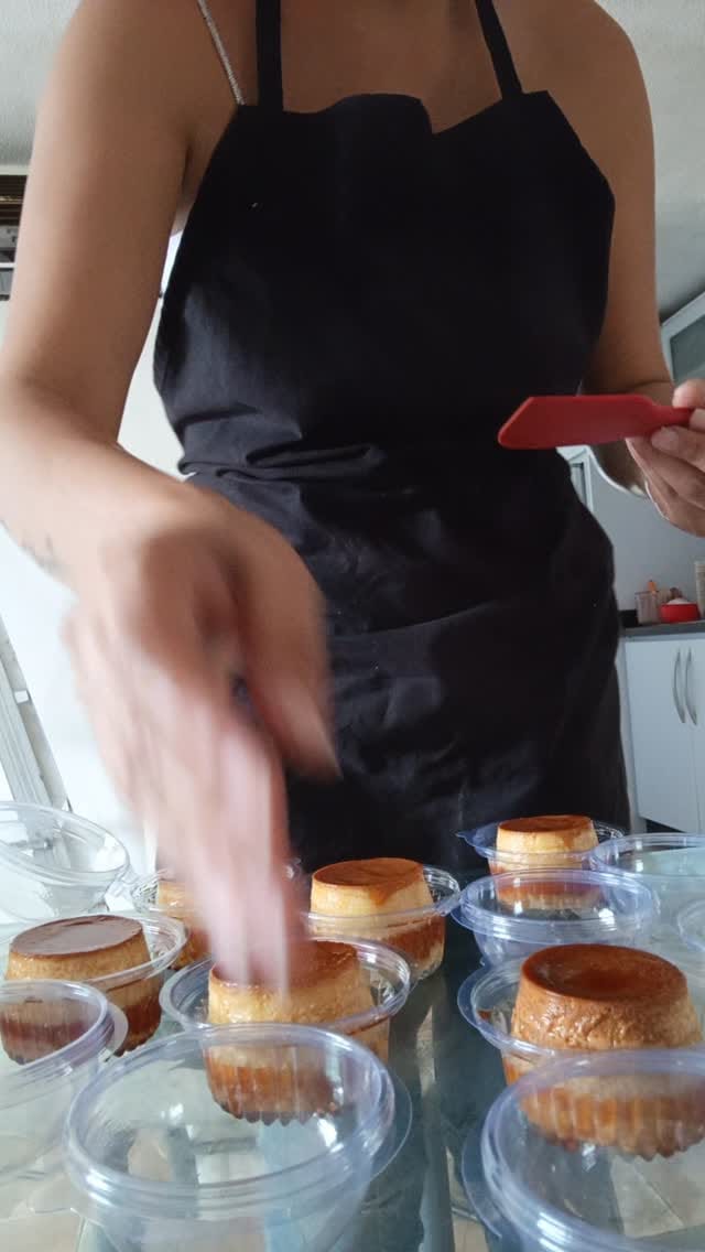 Post 2 by Quesillos Victoria on Instagram (video)