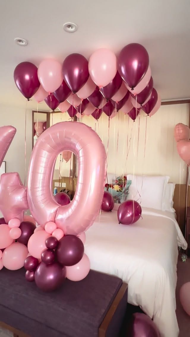 Post 3 by Sydney balloons on Instagram (video)