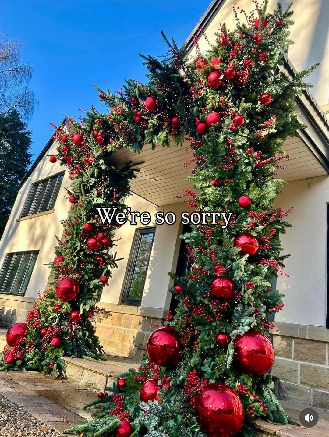 Post 2 by Pretty Picture Company on Instagram (carousel)
