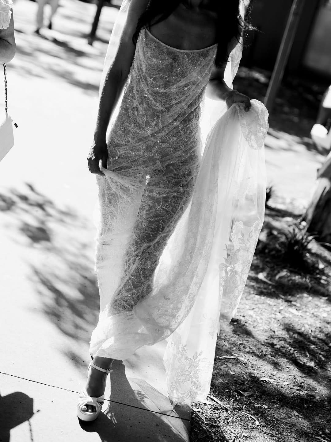 Post 6 by Jenna Fahey - White | Wedding Photographer on Instagram (carousel)