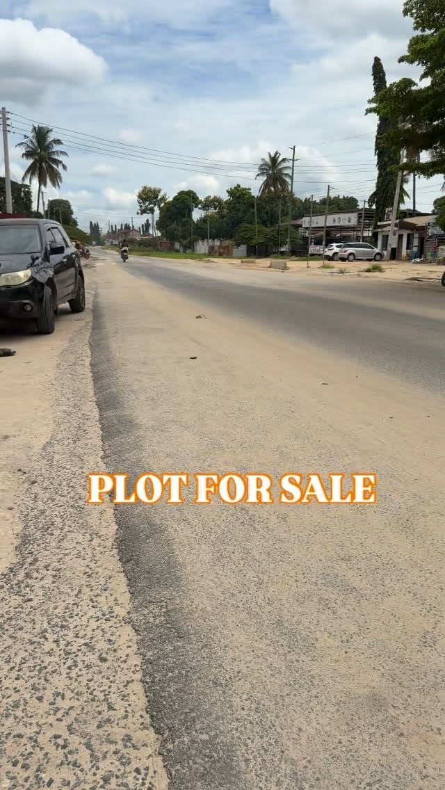 Post 2 by Muuza viwanja na mashamba on Instagram (video)
