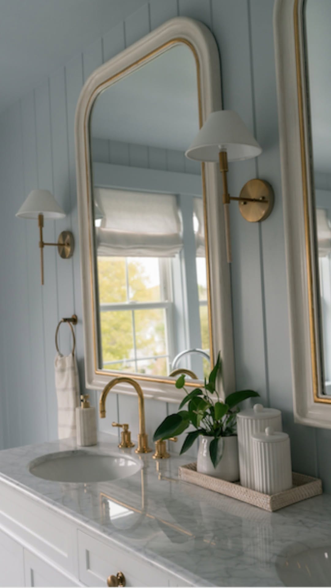 Post 4 by Jenny Minns // Owner, Designer on Instagram (video)