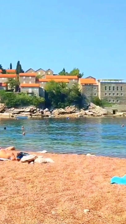 Post 4 by Apartmani Blue Horizon Przno on Instagram (video)