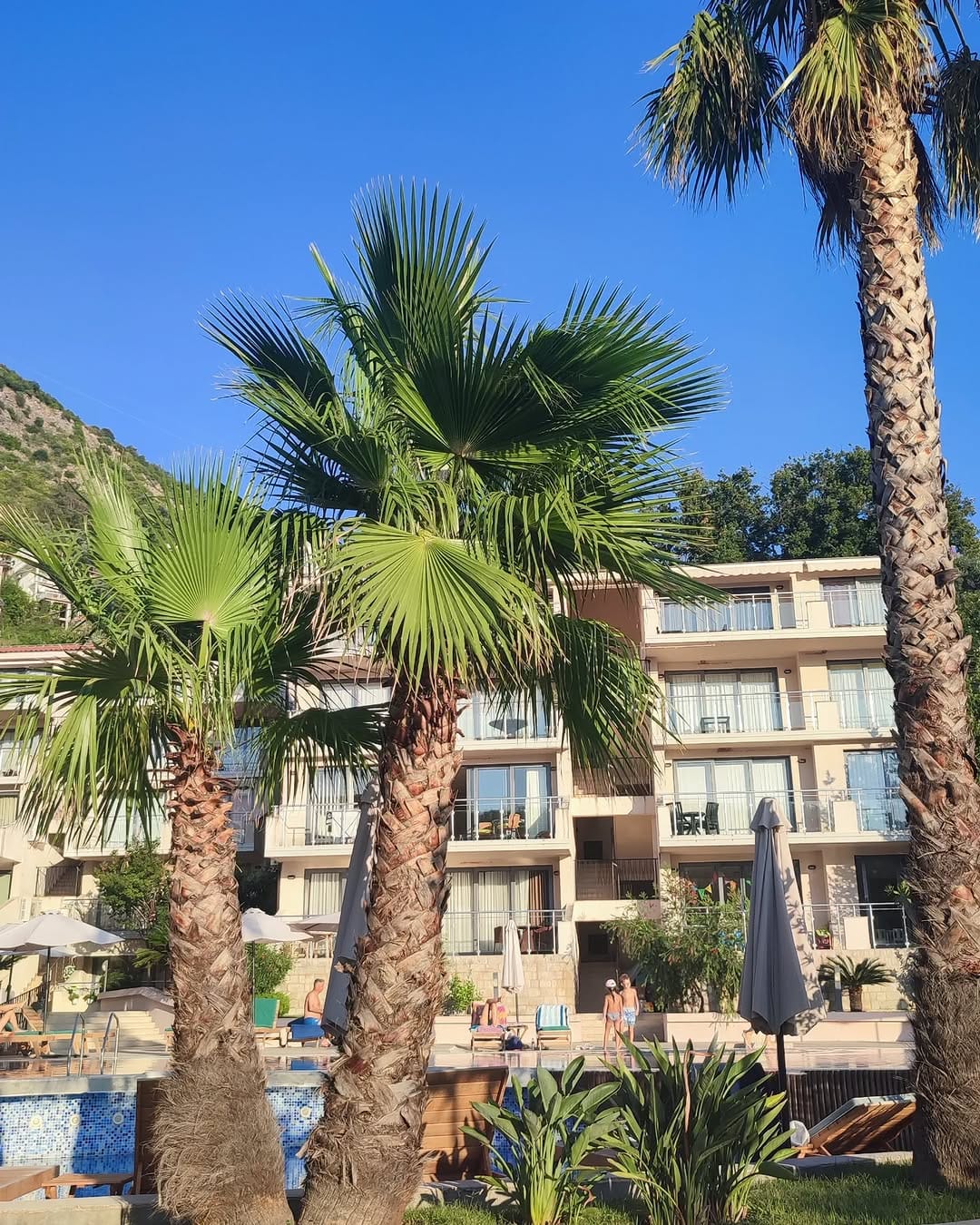Post 6 by Apartmani Blue Horizon Przno on Instagram (carousel)