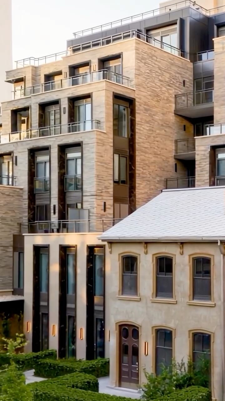 Post 7 by Paul Johnston | unique urban homes on Instagram (video)