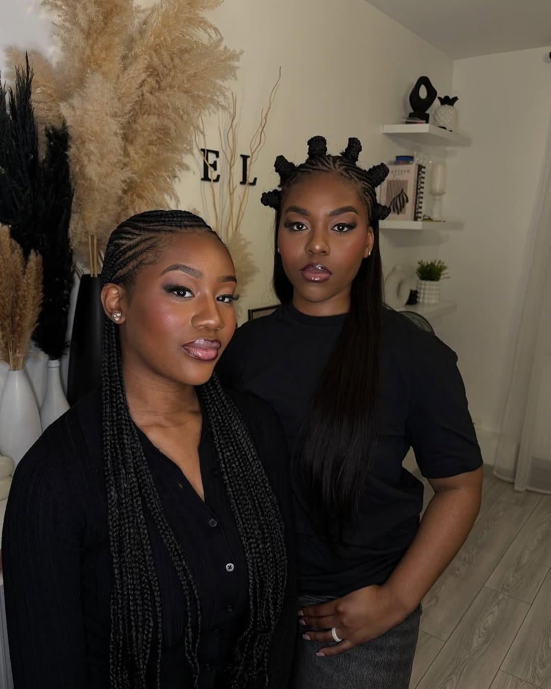 Post 8 by SBM Beauty Officiel on Instagram (carousel)