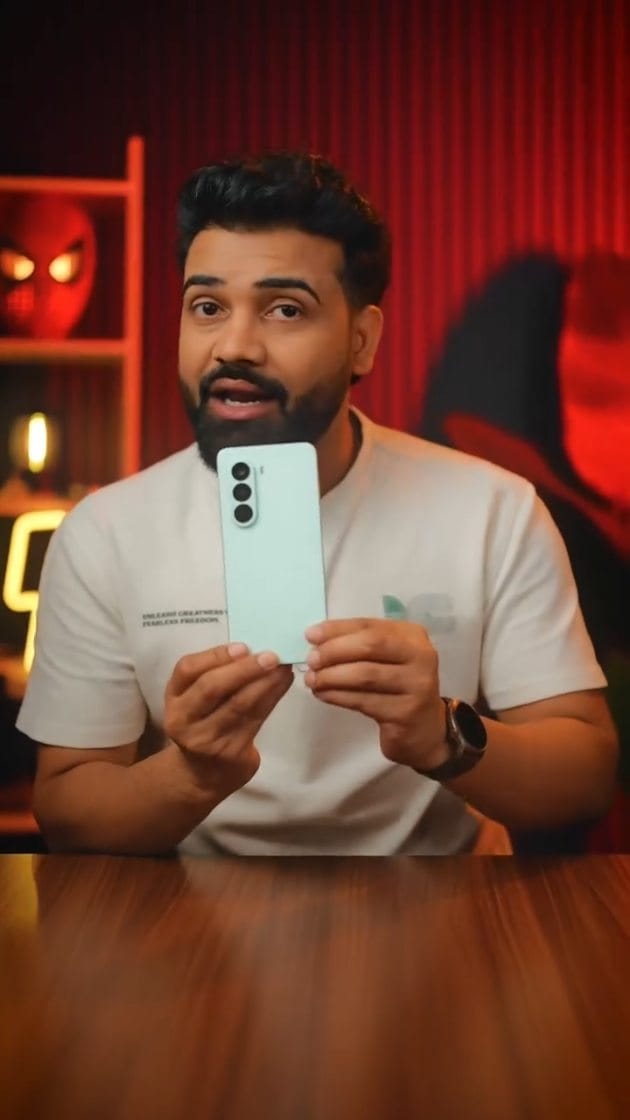 Post 8 by Praveen Sharma on Instagram (video)