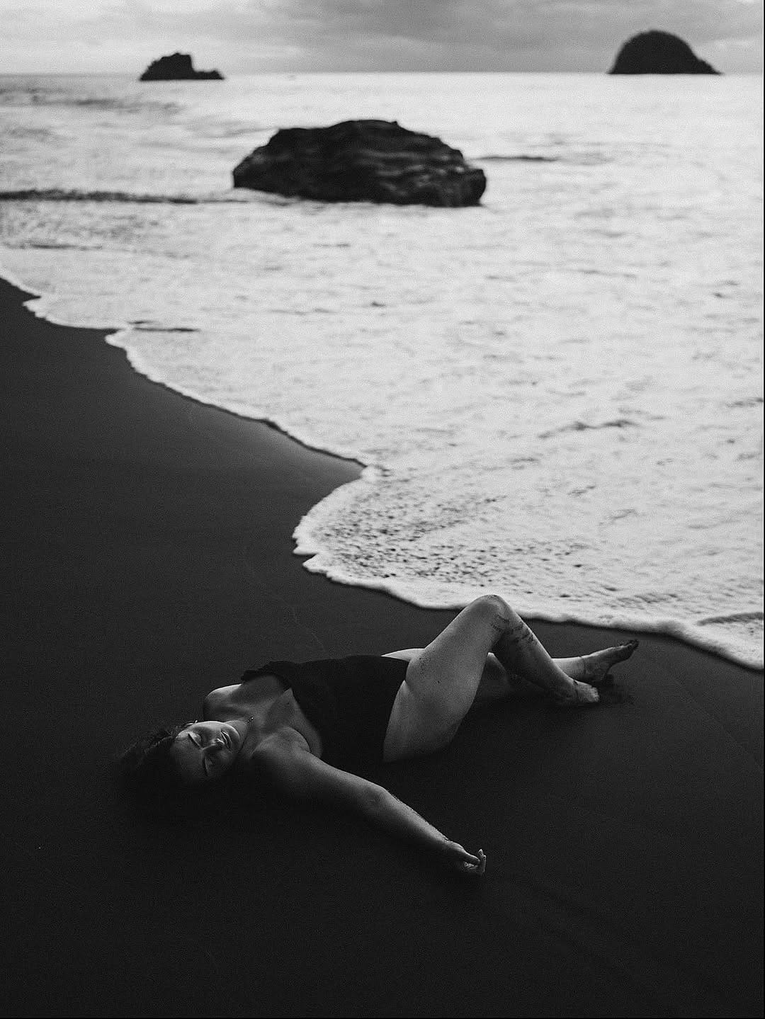 Post 6 by Photographe en Guadeloupe on Instagram (carousel)