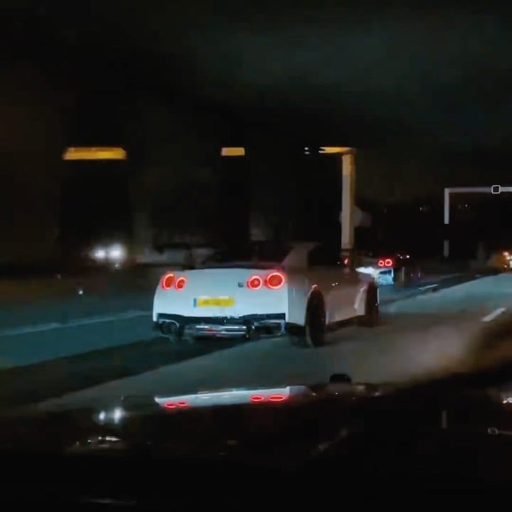 Post 9 by PUNAISE DE LIT on Instagram (video)