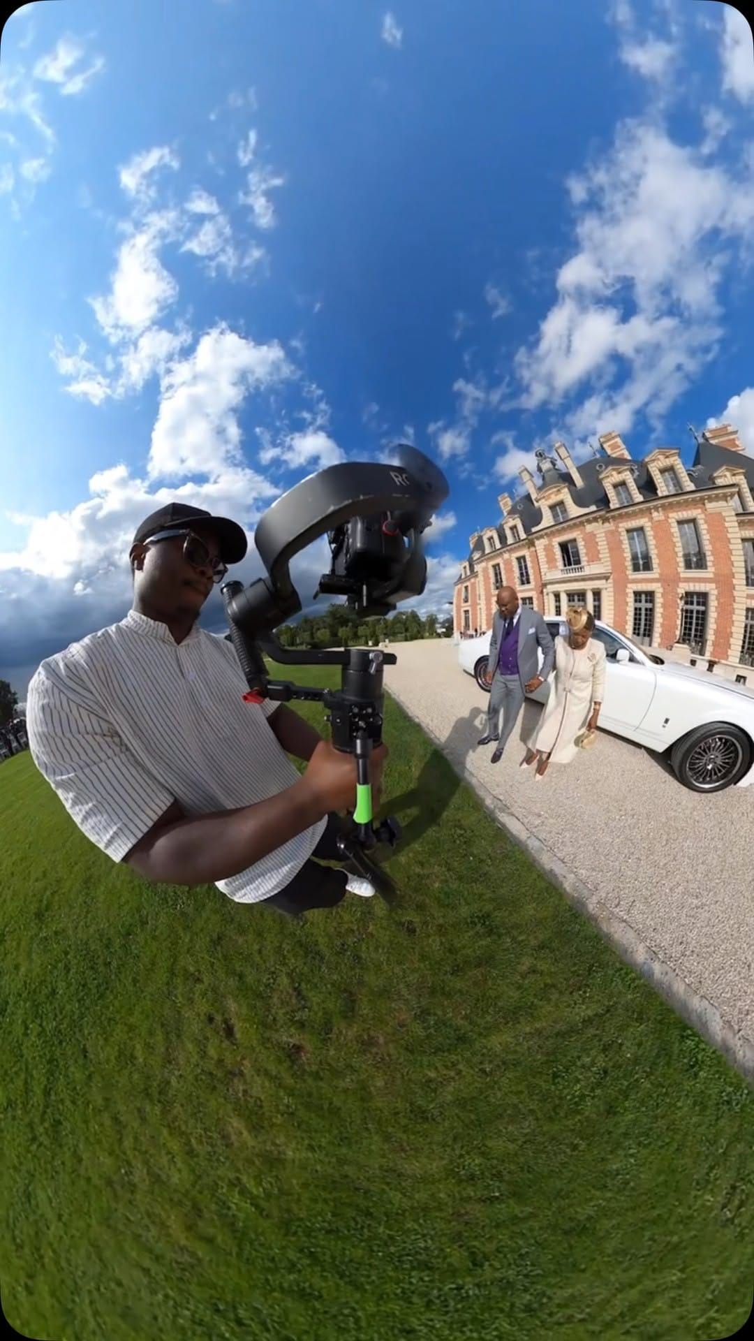 Post 3 by Maurace on Instagram (video)