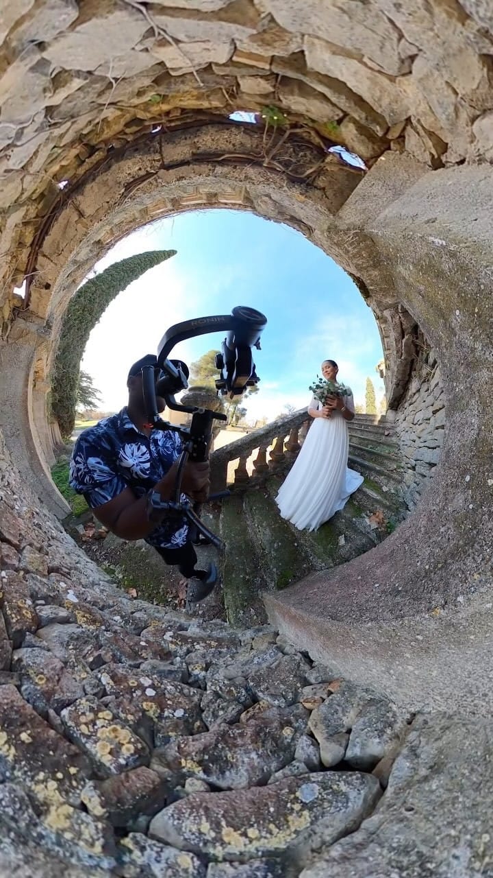 Post 4 by Maurace on Instagram (video)