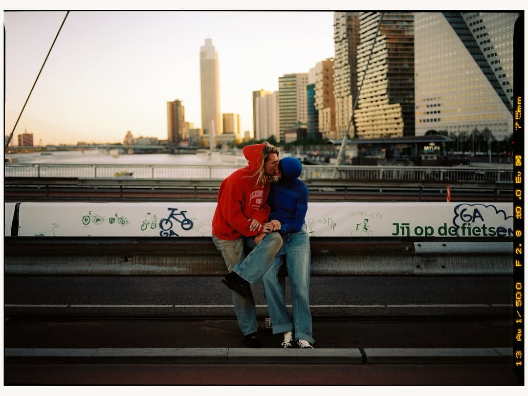 Post 4 by Mélanie Mauro on Instagram (carousel)