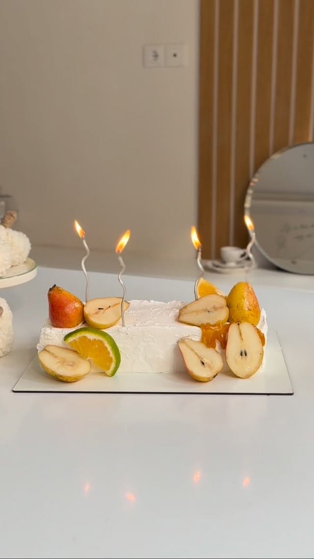 Post 9 by Melika Ghasemi👩🏻‍🍳 on Instagram (video)