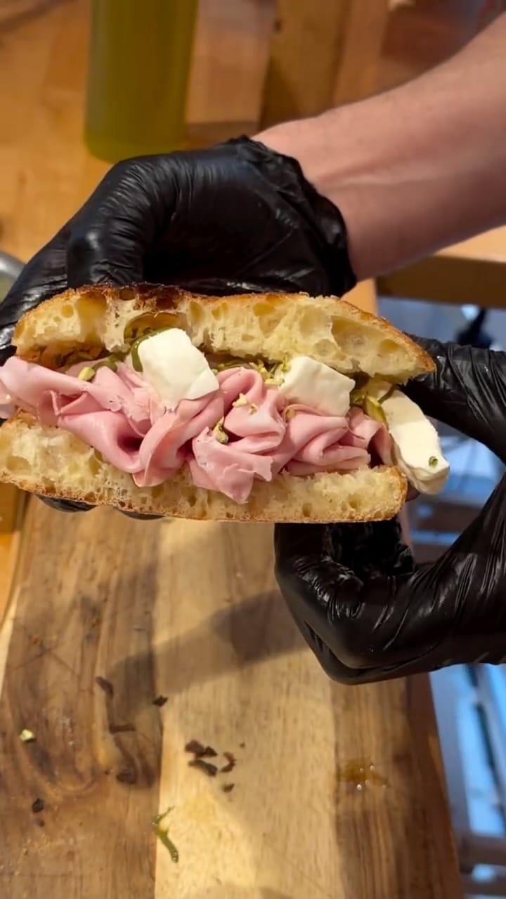 Post 8 by Arte Bianca | Artisanal Italian Bakery on Instagram (video)
