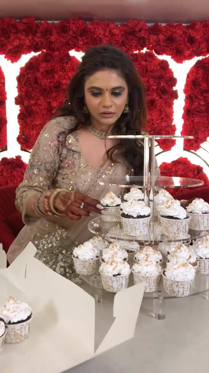 Post 9 by Cake'o'licious by Saloni | Delhi Cake Artist on Instagram (video)