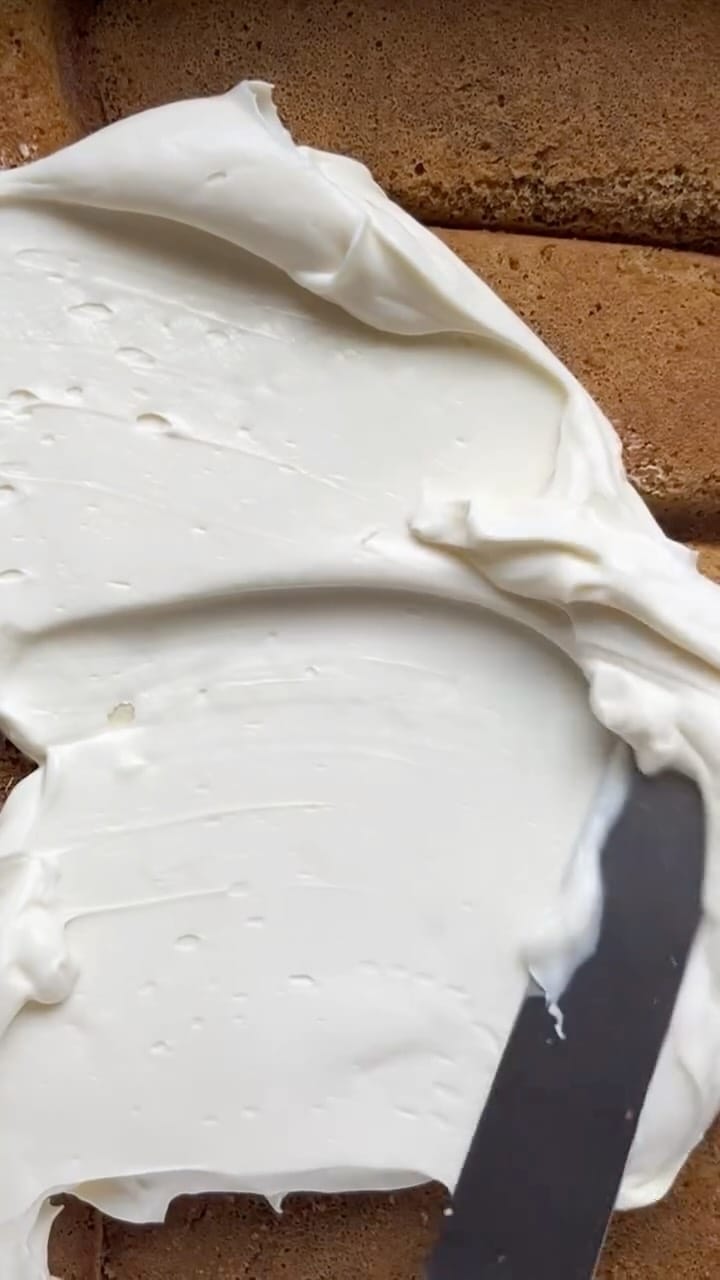 Post 8 by by Laura Ganoza on Instagram (video)