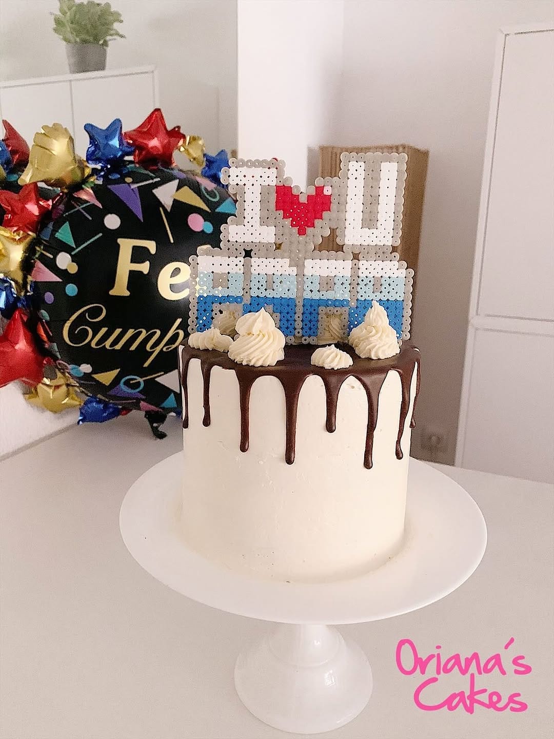 Post 6 by Oriana’s cakes on Instagram (carousel)