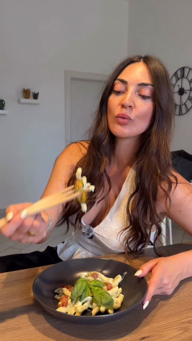 Post 9 by Sapori di Stefania | Food Content Creator on Instagram (video)