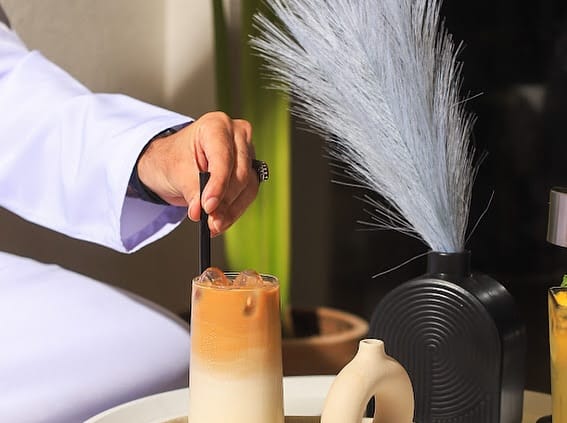 Post 8 by V60 Coffee Shop on Instagram (image)