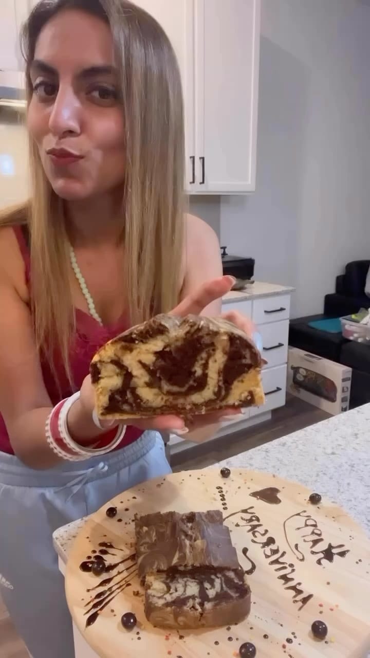 Post 9 by Mona Sahni on Instagram (video)
