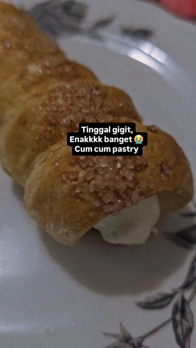 Post 8 by Pabrik roti on Instagram (video)