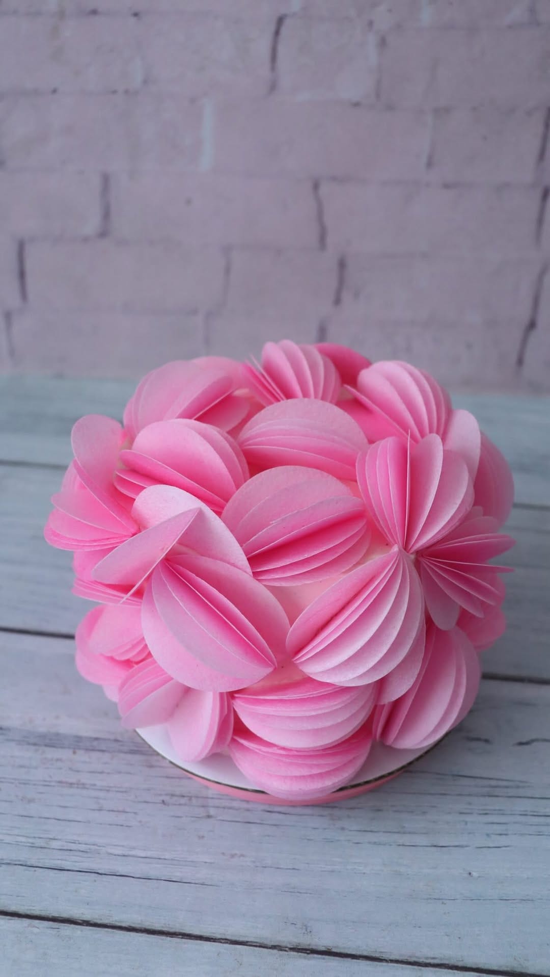Post 8 by Sweet Home Postres on Instagram (video)