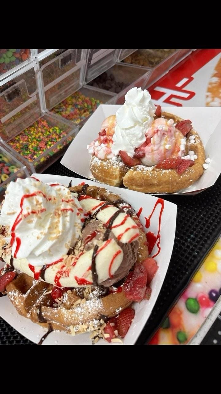 Post 10 by Lucy's Waffles & Ice Cream on Instagram (video)
