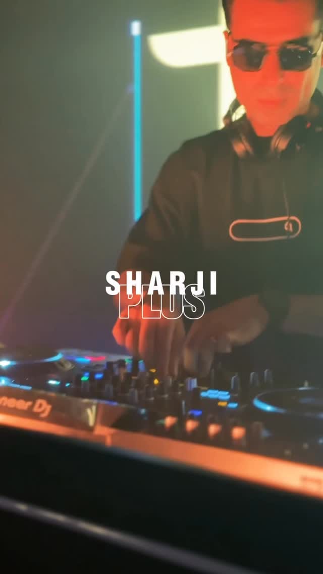 Post 5 by Cafe Sharji | کافه فست فود شرجی on Instagram (video)