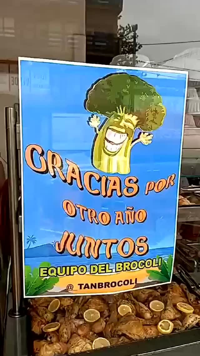 Post 4 by Tan Brócoli on Instagram (video)