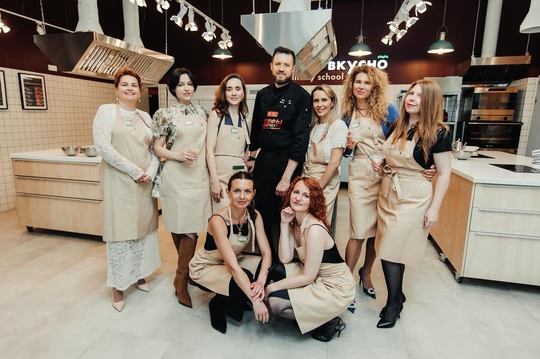 Post 6 by Кулинарная школа ЖИТЬ ВКУСНО | бренд-шеф Сергей Бородин on Instagram (carousel)