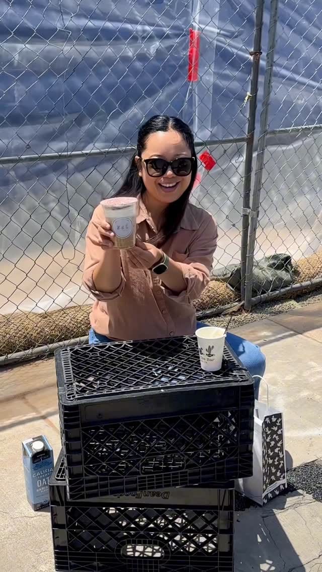 Post 2 by 🌵𝚂𝟹 𝙲𝚘𝚏𝚏𝚎𝚎 𝙱𝚊𝚛🌵 on Instagram (video)