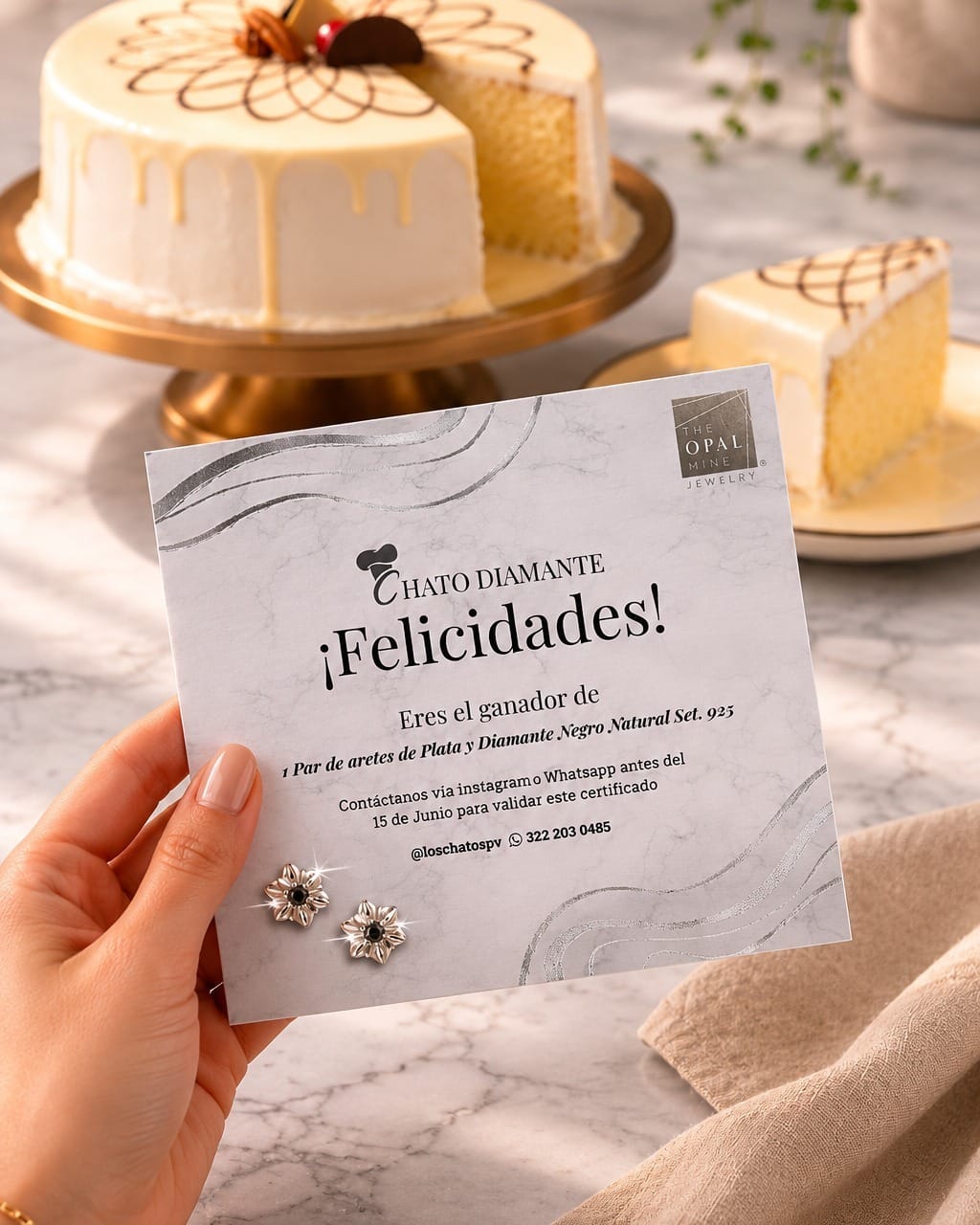 Post 5 by Repostería Los Chatos on Instagram (image)