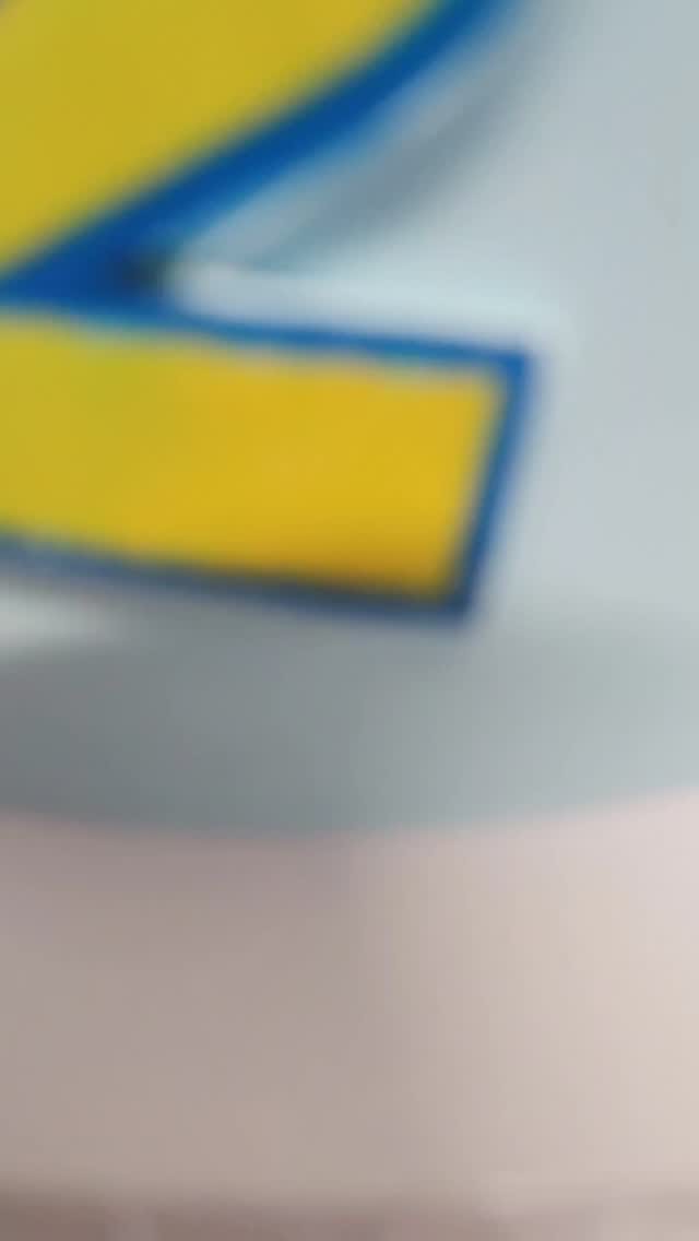 Post 2 by Amazing Cakez on Instagram (video)