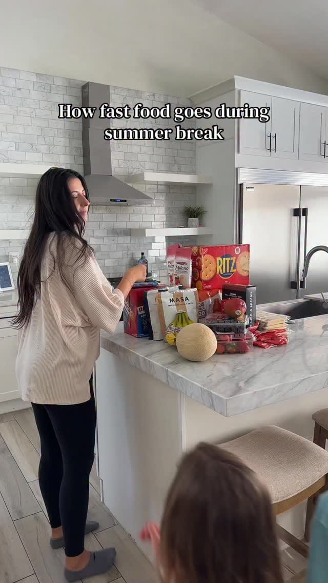 Post 5 by Gesta Mullai on Instagram (video)