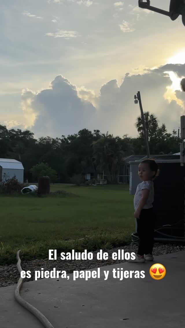 Post 7 by LULU 💙 on Instagram (video)
