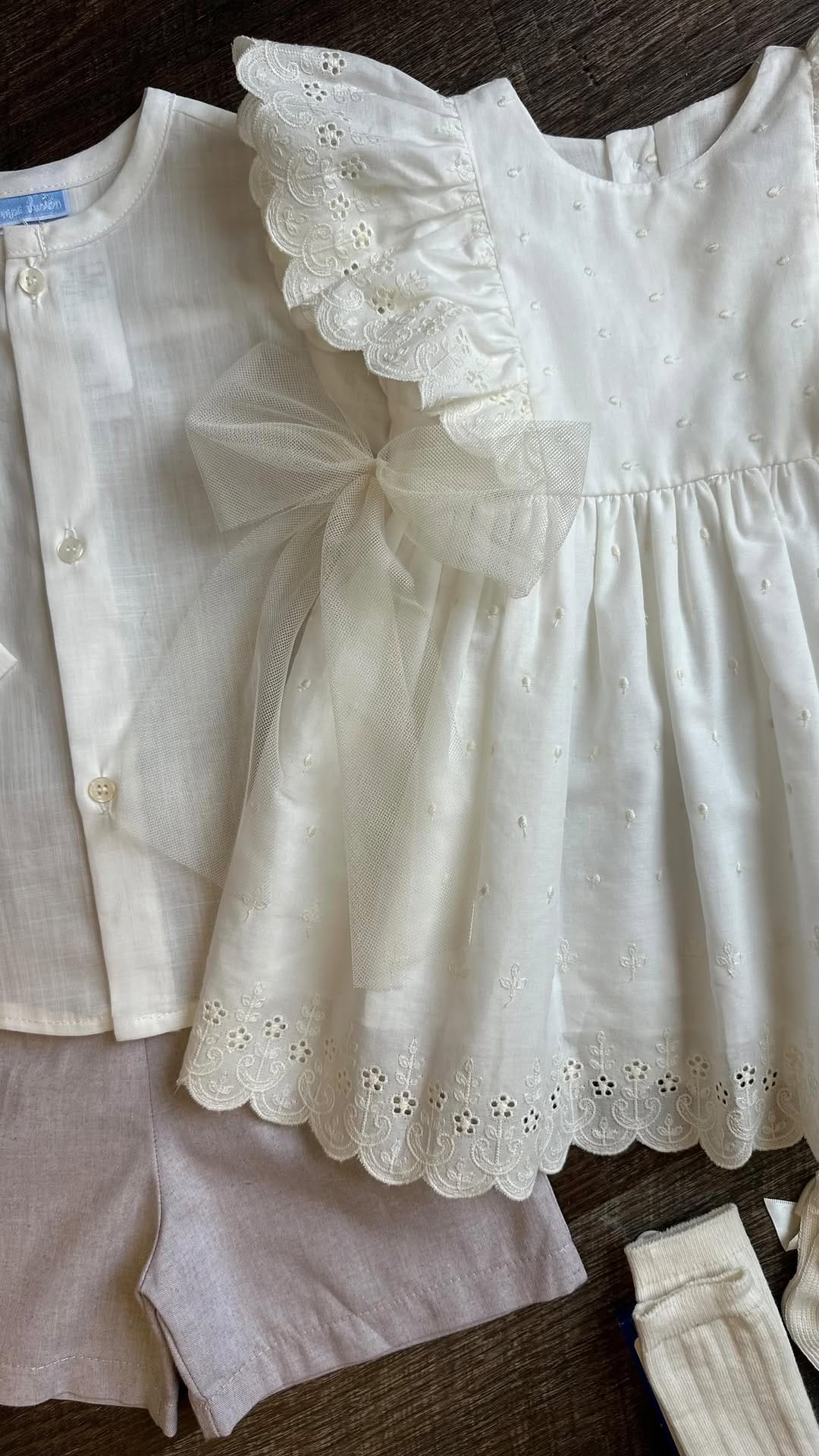 Post 3 by My Dear Peony on Instagram (video)