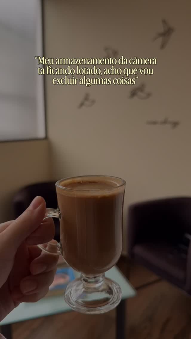 Post 7 by Karoline Camargo on Instagram (video)