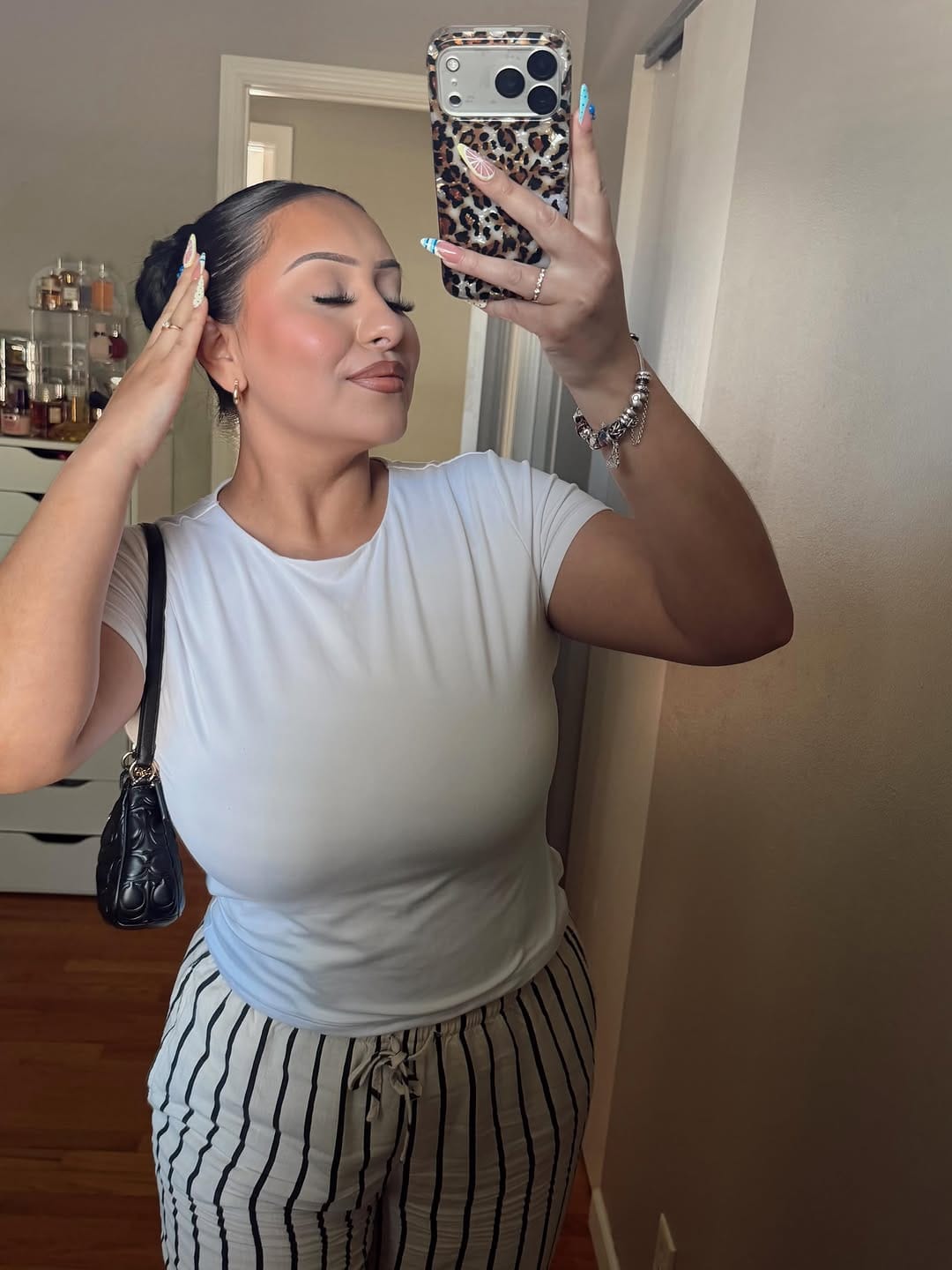 Post 5 by 𝐀𝐋𝐈𝐙𝐀𝐘𝐀 𝐏𝐄𝐑𝐄𝐙 ౨ৎ on Instagram (carousel)