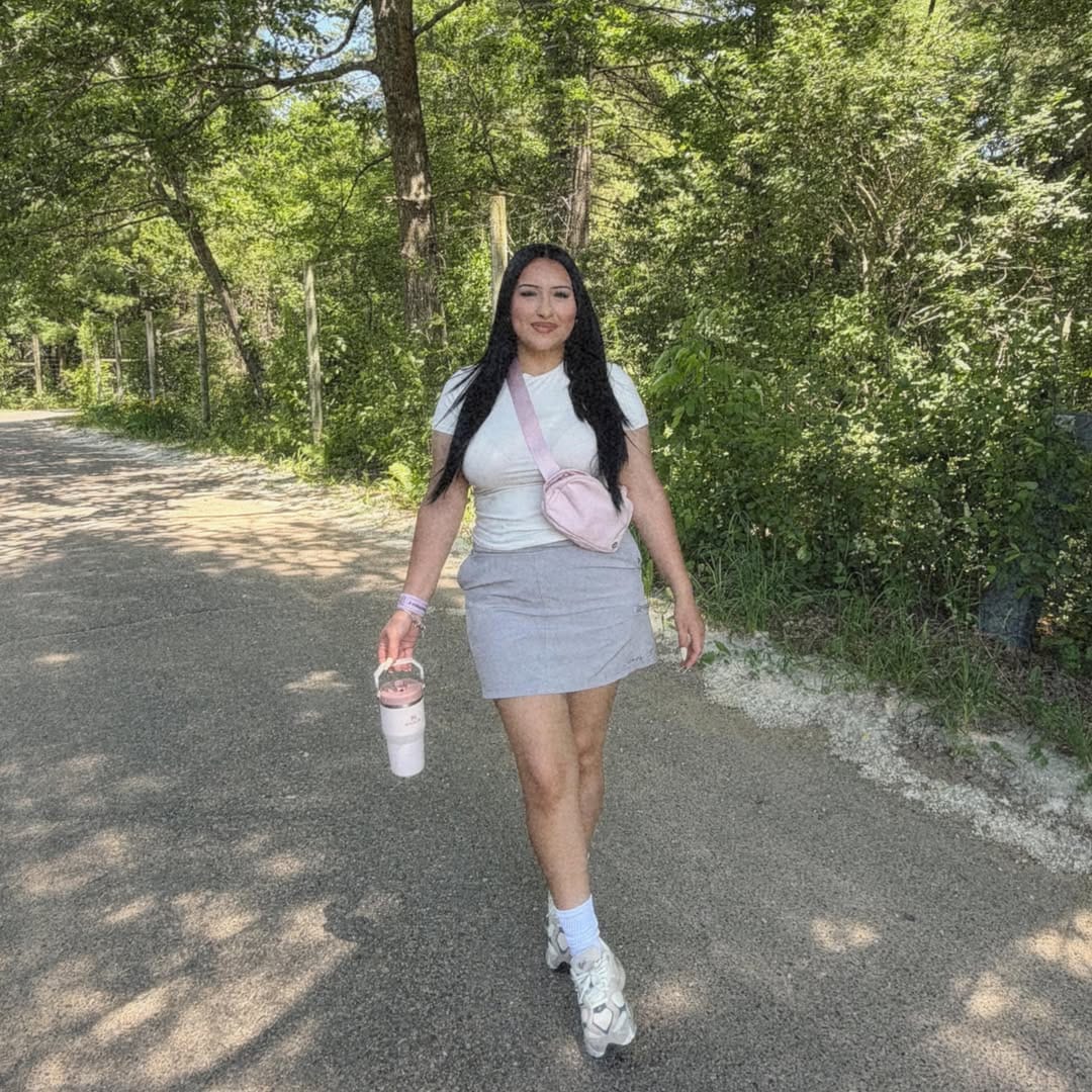 Post 3 by 𝐀𝐋𝐈𝐙𝐀𝐘𝐀 𝐏𝐄𝐑𝐄𝐙 ౨ৎ on Instagram (image)