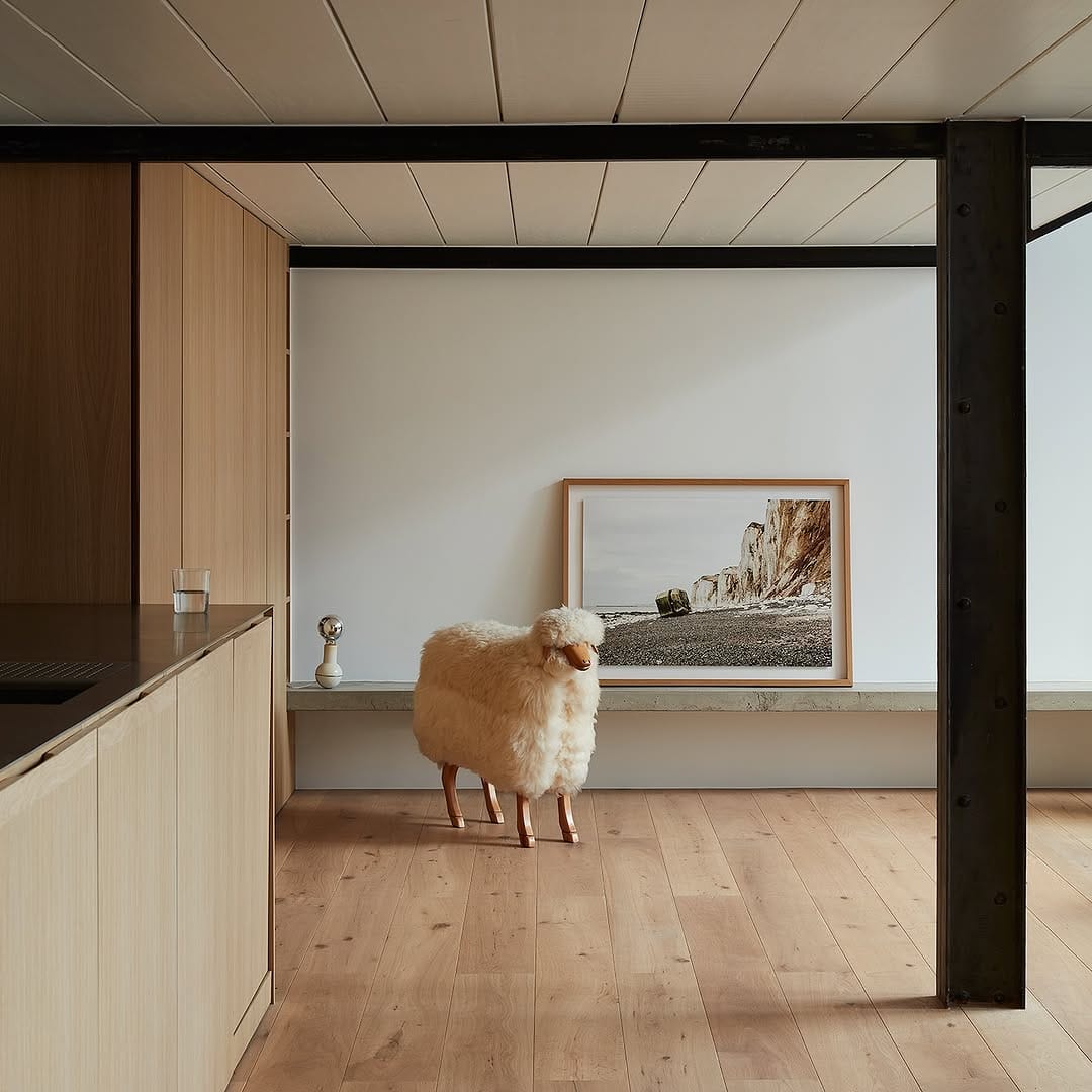 Post 4 by DAS Studio on Instagram (carousel)