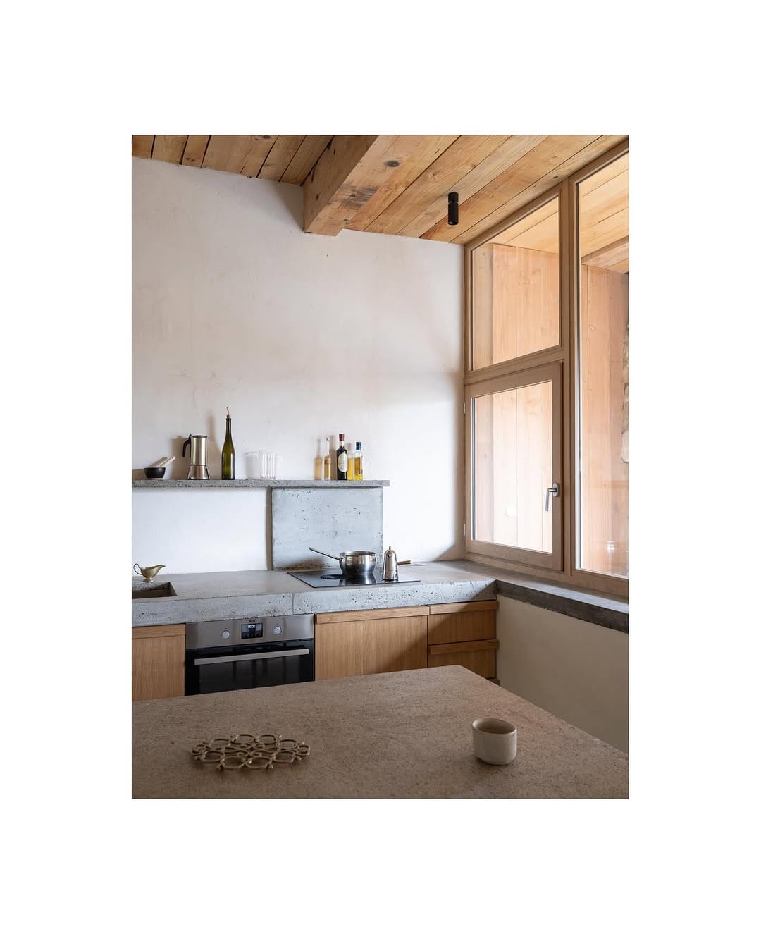 Post 4 by les ateliers permanents on Instagram (carousel)